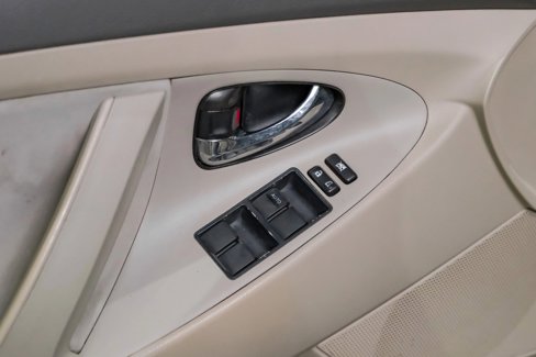 Used 2007 Toyota Camry LE image 30
