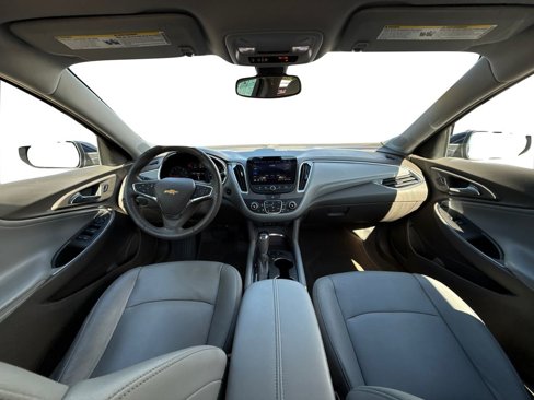 Used 2019 Chevrolet Malibu LT w/ Leather Package image 18