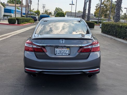 Certified 2017 Honda Accord Sport image 15