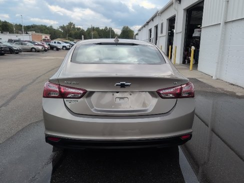 Used 2022 Chevrolet Malibu LT image 5