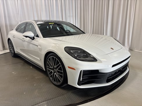 New 2025 Porsche Panamera 4 image 11