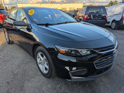 Used 2018 Chevrolet Malibu LS w/ LPO, Convenience Package 1 image 1