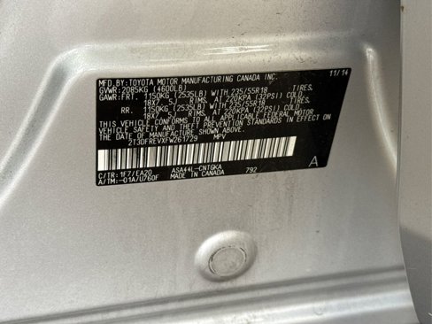Used 2015 Toyota RAV4 Limited image 18