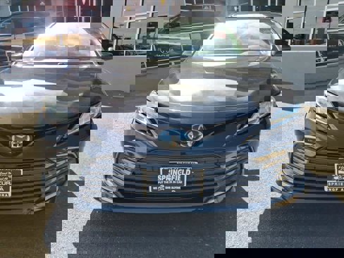 Used 2022 Toyota Camry LE image 6