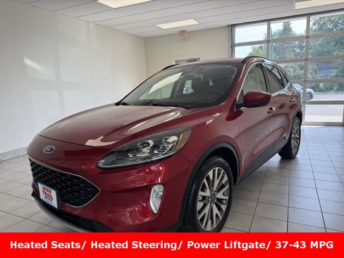 Used 2021 Ford Escape Titanium image 1