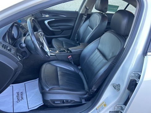 Certified 2012 Buick Regal Leather image 20
