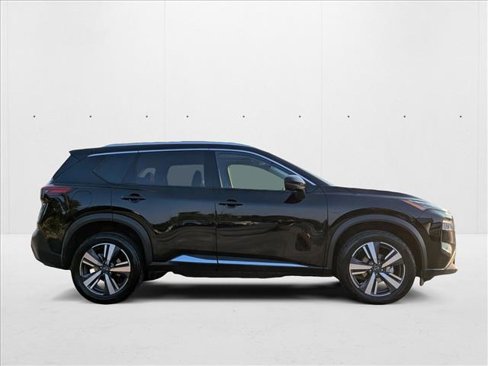 Used 2023 Nissan Rogue SL image 4