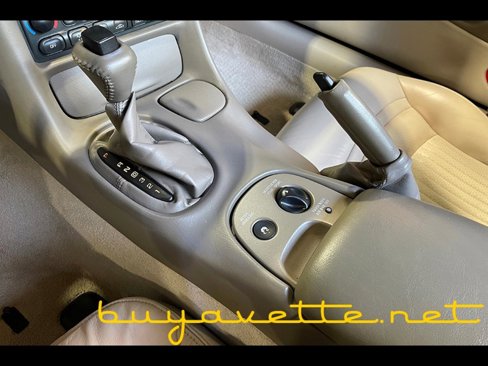 Used 2003 Chevrolet Corvette Convertible w/ Preferred Equipment Group1 image 20