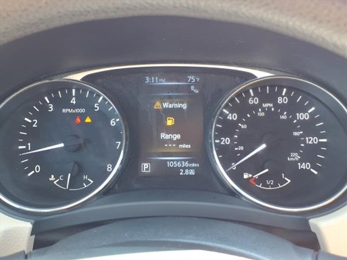 Used 2016 Nissan Rogue SV w/ SV Premium Package image 20