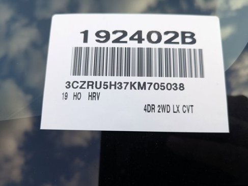 Used 2019 Honda HR-V LX image 32