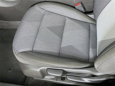 Certified 2025 Chevrolet Trax LS image 21