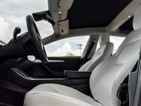 Used 2022 Tesla Model 3 Long Range image 18
