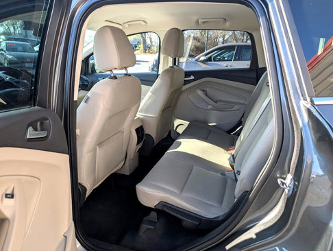Used 2017 Ford Escape SE image 9
