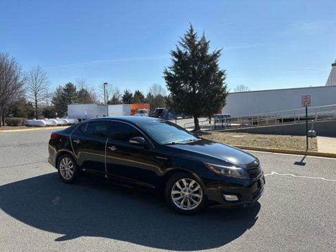 Used 2015 Kia Optima EX image 2
