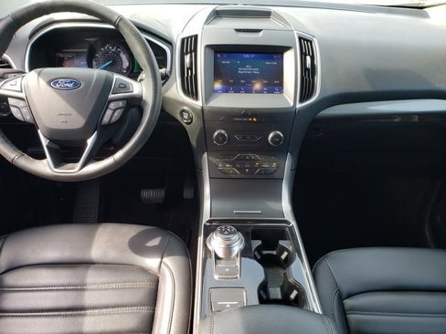 Used 2020 Ford Edge SEL w/ Convenience Package image 16