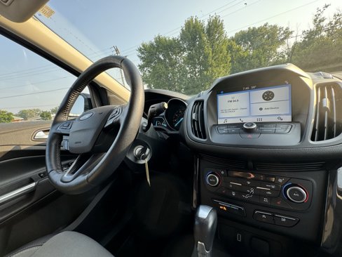 Used 2018 Ford Escape SE w/ SE Sport Appearance Package image 50