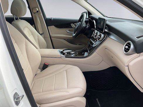 Used 2017 Mercedes-Benz GLC 300 image 14