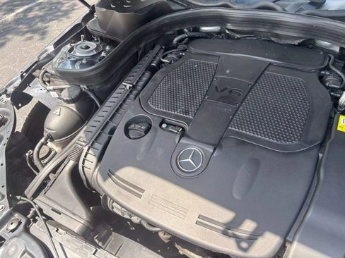 Used 2016 Mercedes-Benz E 350 Sedan w/ Premium Package image 22