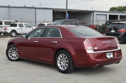 Used 2011 Chrysler 300 Limited image 9