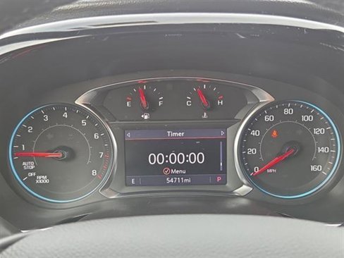 Used 2023 Chevrolet Traverse LT w/ Rear Camera Mirror Package image 22