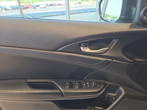 Used 2022 Honda Insight Touring image 11