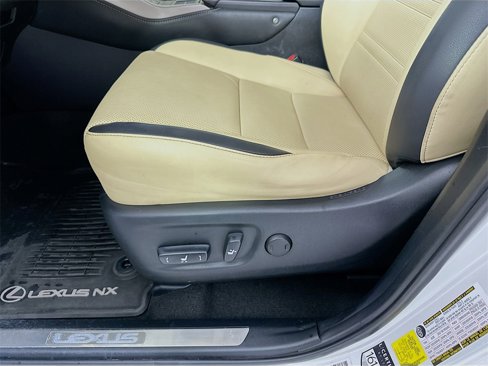 Used 2016 Lexus NX 200t FWD image 9