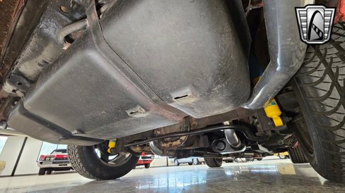Used 1988 Ford Mustang LX image 25