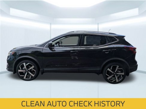 Used 2022 Nissan Rogue Sport SL image 2
