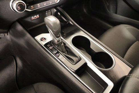 Used 2024 Nissan Altima 2.5 SV image 7