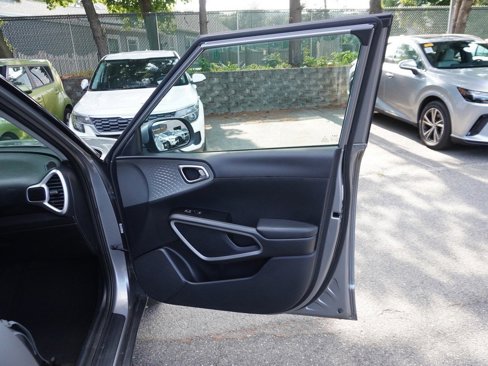 Used 2022 Kia Soul LX w/ Technology Package image 22
