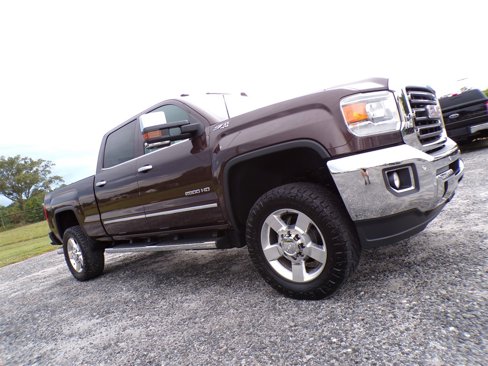 Used 2016 GMC Sierra 2500 SLT w/ Duramax Plus Package image 37