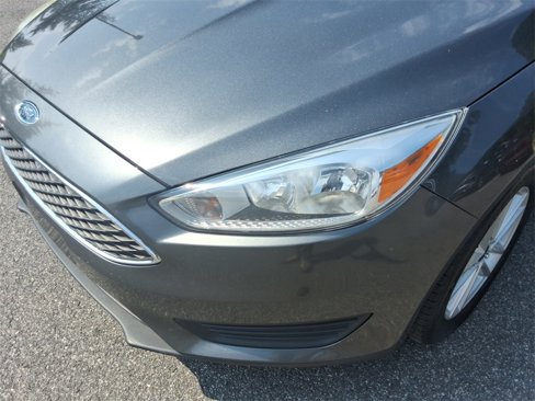 Used 2018 Ford Focus SE image 10
