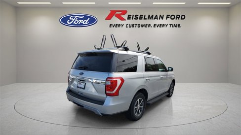 Used 2019 Ford Expedition XLT w/ Equipment Group 201A image 4