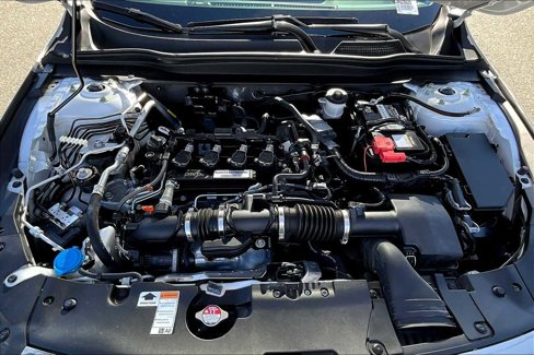 Used 2018 Honda Accord EX image 31