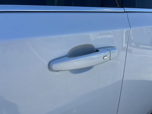 Used 2019 Chevrolet Traverse LT image 21