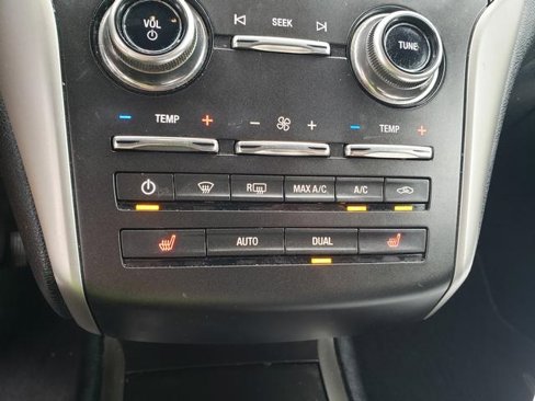 Used 2017 Lincoln MKC Premiere image 25