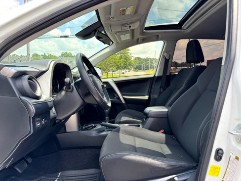 Used 2018 Toyota RAV4 XLE image 13