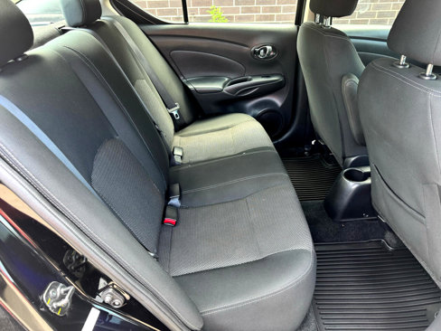 Used 2019 Nissan Versa SV image 13