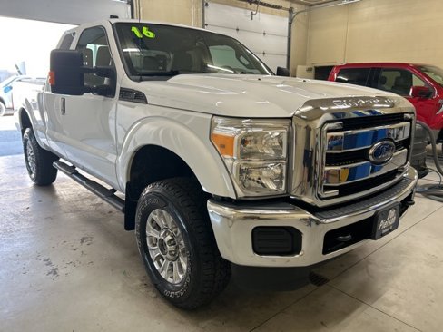 Used 2016 Ford F250 XL w/ Power Equipment Group image 3