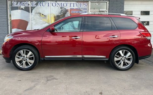 Used 2016 Nissan Pathfinder Platinum image 6