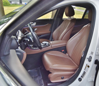 Used 2017 Mercedes-Benz E 300 4MATIC w/ Premium 1 Package image 29