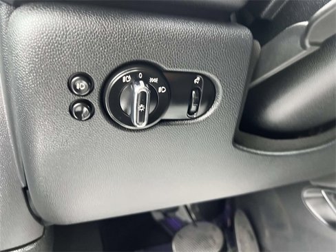 Used 2020 MINI Cooper S image 14