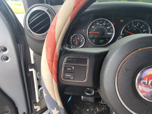 Used 2013 Jeep Wrangler Unlimited Sport image 16