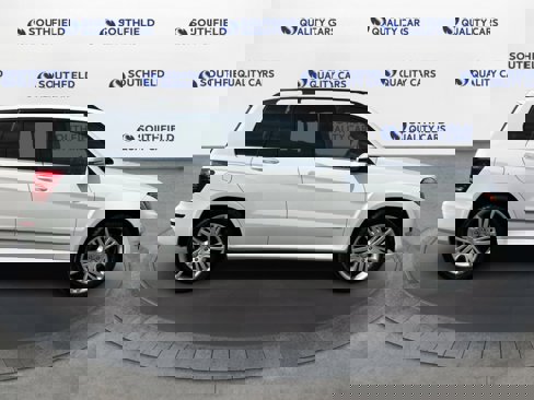 Used 2015 Mercedes-Benz GLK 350 4MATIC image 8