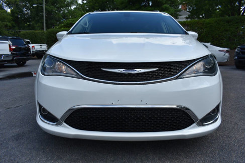 Used 2020 Chrysler Pacifica Touring-L image 5
