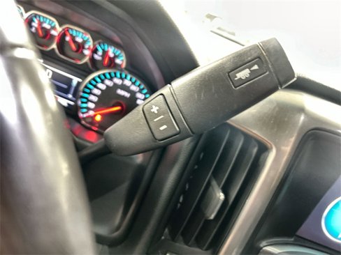 Used 2018 Chevrolet Silverado 1500 LT w/ All Star Edition image 21