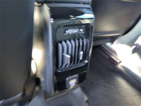 Used 2023 Jeep Compass Limited image 14