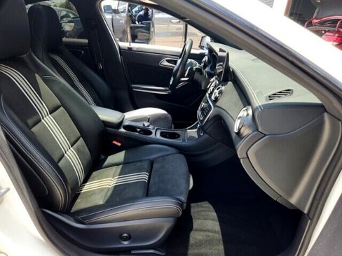Used 2018 Mercedes-Benz CLA 250 w/ Ice Edition image 15