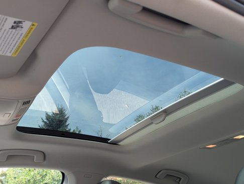 Certified 2021 Volkswagen Jetta SE w/ SE Cold Weather Package image 18