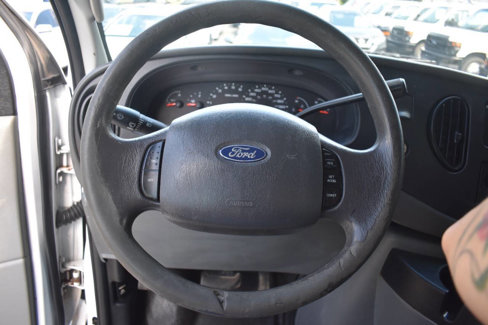 Used 2008 Ford E-150 and Econoline 150 Wagon image 17